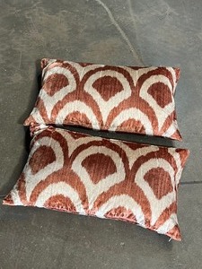 lot 22514 image: 2 Orange & White Decorative Pillows