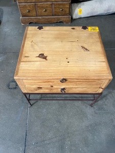 lot 22522 image: Wooden Side Table w Storage