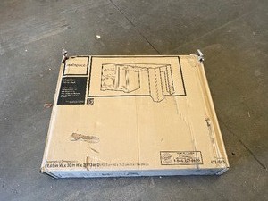 lot 22587 image: New Realspace Desk