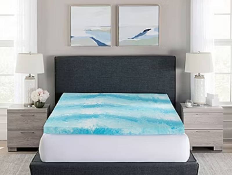 lot 36461 image: Bodipedic Home 3 Inch Gel Swirl Memory Foam Topper California King - Retail $225
