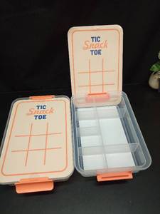 lot 1032 image: Farberware SnackleBox Food Storage Container with Cutting Board Lid - Retail $15