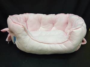 lot 1111 image: pawstrip Cute Princess Dog Bed Pink Puppy Bed for Small Dogs Breathable Cat Couch Bowknot Pet Cushion Comfortable Kitten Nest Girl Doggy Sofa, Waterproof Bottom (Pink) - Retail $25