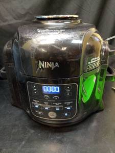 lot 1185 image: Ninja Multi-Function Pressure Cooker with Digital Display - Retail $99