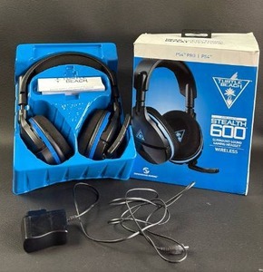 lot 9 image: Turtle Beach Stealth 600 Wireless Gaming Headset for PS4PS4 Pro