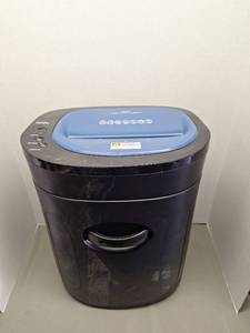 lot 55 image: Royal Crosscut 12 Sheet Paper Shredder, On Good Wheels, Works Great