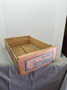 lot 58 image: Hill Top Brand Wooden Fruit Crate, Good Condition, 17.5 x 12