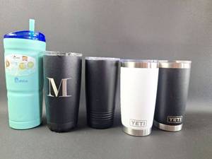 lot 74 image: YETI, Polor Camel, Bubba Cup & Fiz Insulated  Beverage Containers