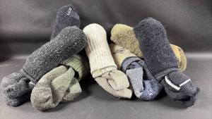 lot 104 image: Wool and Wool Blend Mens Socks 7 Pair