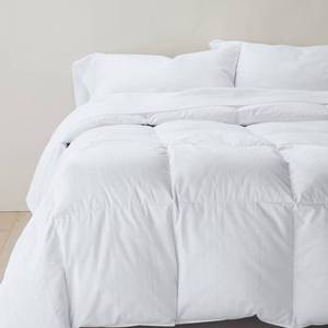 lot 1032 image: King All Season Premium Down Comforter - Casaluna Hypoallergenic, 260 Thread Count, RDS Certified - Retail $210