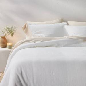 lot 1040 image: KingCalifornia King Heavyweight Linen Blend Comforter & Sham Set White - Casaluna Rayon & Cotton, OEKO-TEX Certified - Retail $169