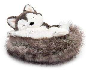 lot 9991 image: FAO Schwarz 10 Big Tails Husky Plush - Retail $20