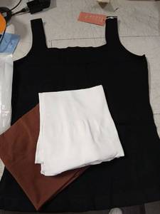 lot 41989 image: Busy Shaping Tank Top Set Of 3 3XL- Retail $5