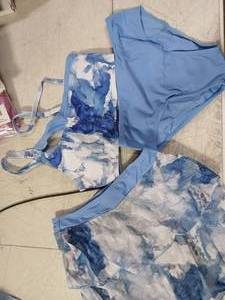 lot 41994 image: Blue Marble Print Bikini Set with Cover-up Size Girls 7-8 Years - Retail $25