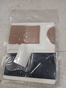 lot 42002 image: Womens Nylon Knee Sock Set - Retail $5