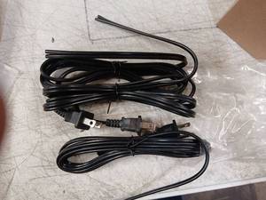 lot 42045 image: Set Of Three 6 Replacement Cords 15A125V  AC - Retail $25
