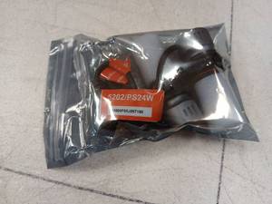 lot 42085 image: 5202PS24W LED Headlight Bulb Set - Retail $15