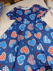 lot 42091 image: Womens Red White Blue Heart Print Short Sleeve Dress Size Large - Retail $15