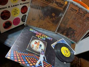 lot 90 image: Mixed Vinyl Record Collection Lot