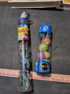 lot 175 image: Educational Animal Planet Sea Life and Planet Tube Set