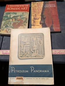 lot 194 image: Collection of Art History and Industrial Books