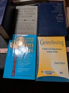 lot 195 image: Reference Dictionary and Literature Guide Book Set