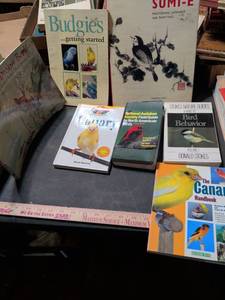 lot 218 image: Mixed Collection of Bird Care and Japanese Art Books