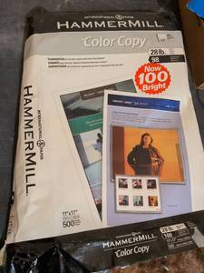 lot 232 image: Hammermill Color Copy Paper 28lb 11x17 500 Sheets