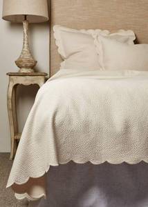 lot 2089 image: Amity Home Hugh Cotton Beige Matelasse (Standard Sham) - Retail $34