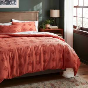 lot 1192 image: TwinTwin Extra Long Tufted Diamond Crinkle Duvet Cover Melon Pink - Threshold Jacquard Weave - Retail $39