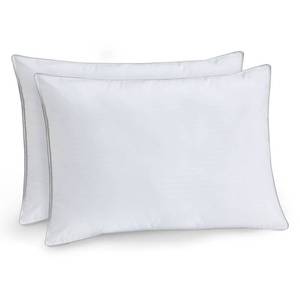 lot 1218 image: Claritin MediumFirm Machine Washable 2pk Pillow - Retail $20