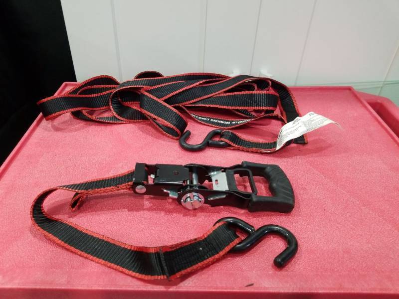 lot 3090 image: Husky Heavy Duty Ratchet Tie Down Strap