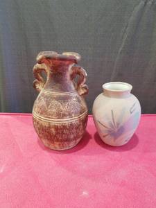 lot 3212 image: Handcrafted Pottery Vase Collection with Botanical Design