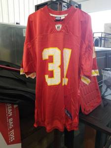 lot 3240 image: Kansas City Chiefs Priest Holmes #31 NFL Football Jersey Size XL