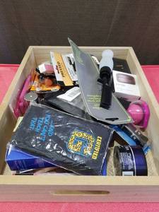 lot 3250 image: Mixed Beauty and Cosmetics Lot