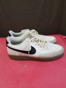 lot 3271 image: Mens Nike Court Vision Low Sneakers, Size 12, Sail Black