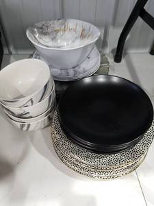 lot 3276 image: Mixed Dinnerware Set with Marble Pattern Bowls and Polka Dot Plates