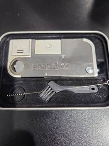 lot 3281 image: Snap Shot Lighter