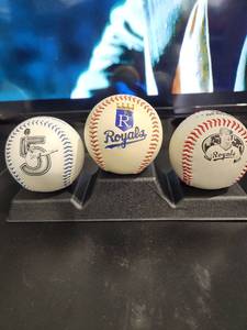 lot 3286 image: George Brett Kansas City Royals Baseball Collection with Display Stand