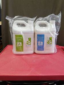 lot 3333 image: Tower Garden Plant Mineral Blends A and B