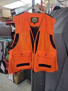 lot 4301 image: Cabelas Orange Safety Hunting Vest with Mesh Back Size XL