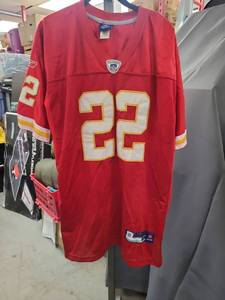 lot 4308 image: Kansas City Chiefs Dexter McCluster #22 NFL Reebok Jersey Size 50