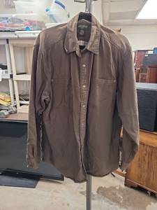 lot 4335 image: Eddie Bauer Mens Brown Cotton Long Sleeve Button-Down Shirt Size Large