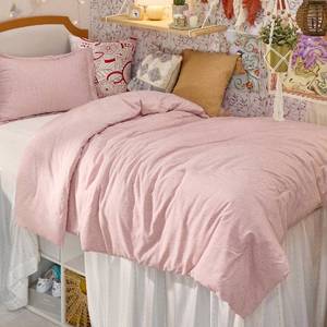 lot 3868 image: Bedsure TwinTwin XL Comforter Set - Pink Soft Bedding for All Seasons, Cationic Dyed Bed Set, 2 Pieces, 1 Twin Size Comforter (68x88) and 1 Pillow Sham (20x262)