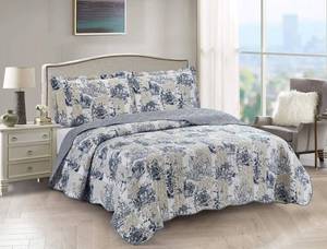 lot 5859 image: Brilliant Sunshine Blue Toile in Beige and Ivory Patches, 3-Piece Quilt Set with 2 Shams, Reversible Bedspread, Soft Lightweight Coverlet, All-Season, King, Blue