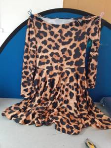 lot 21457 image: 2XL PinUp Angel Brown Leopard Cheetah Print Girls Long Sleeve Dress Cute Casual Party Skater Dress for Kids Birthday Gifts - Retail $23