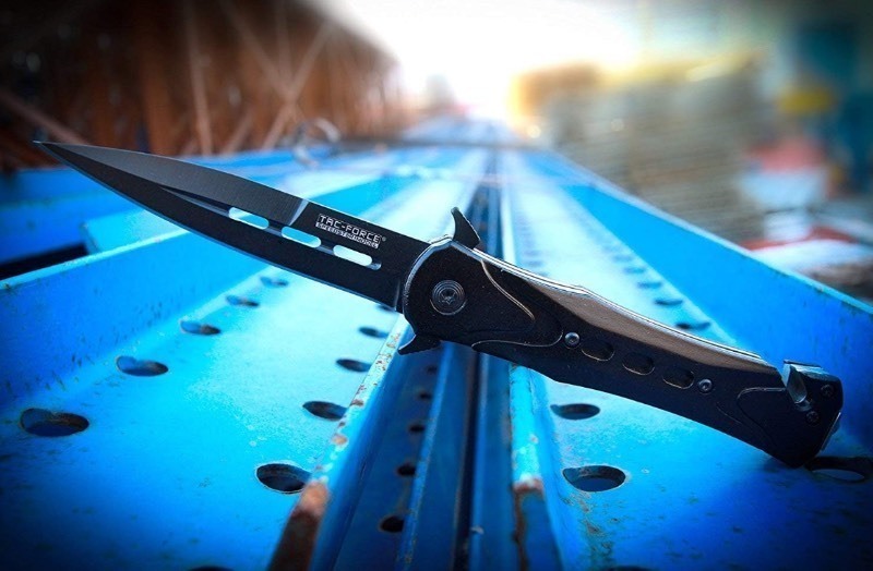 lot 20 image: TF-719BK Assisted Opening Folding Tactical Knife 4.5-Inch Closed, Black Blade, Black Handle