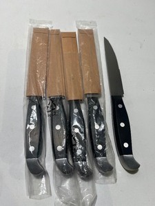 lot 24 image: Bundle of 5 Henckels Professional Quality Thick Handled Steak Knives