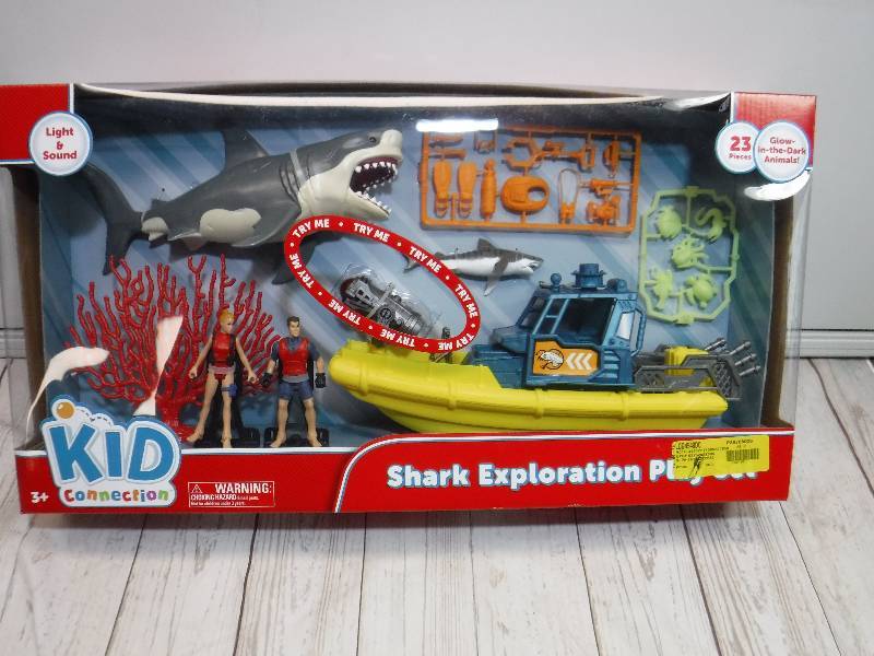 kid connection shark exploration playset