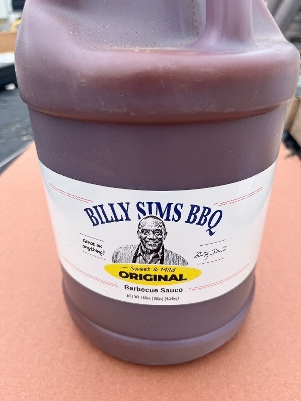 lot 114 image: BILLY SIMS BBQ Sweet & Mild ORIGINAL Barbecue Sauce 160oz Bottle - Last the whole cook out season