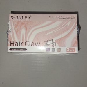 lot 5735 image: SHINLEA HAIR CLAW 3 PCS